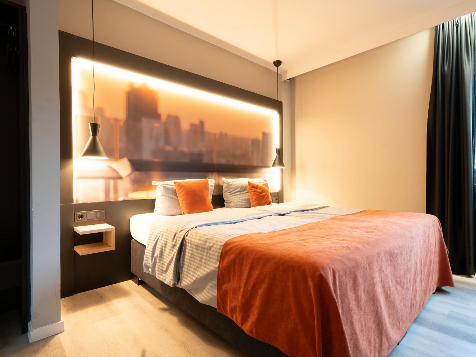 Juststay Muelheim Hotel & Apartments Мильгейм-на-Руре Экстерьер фото